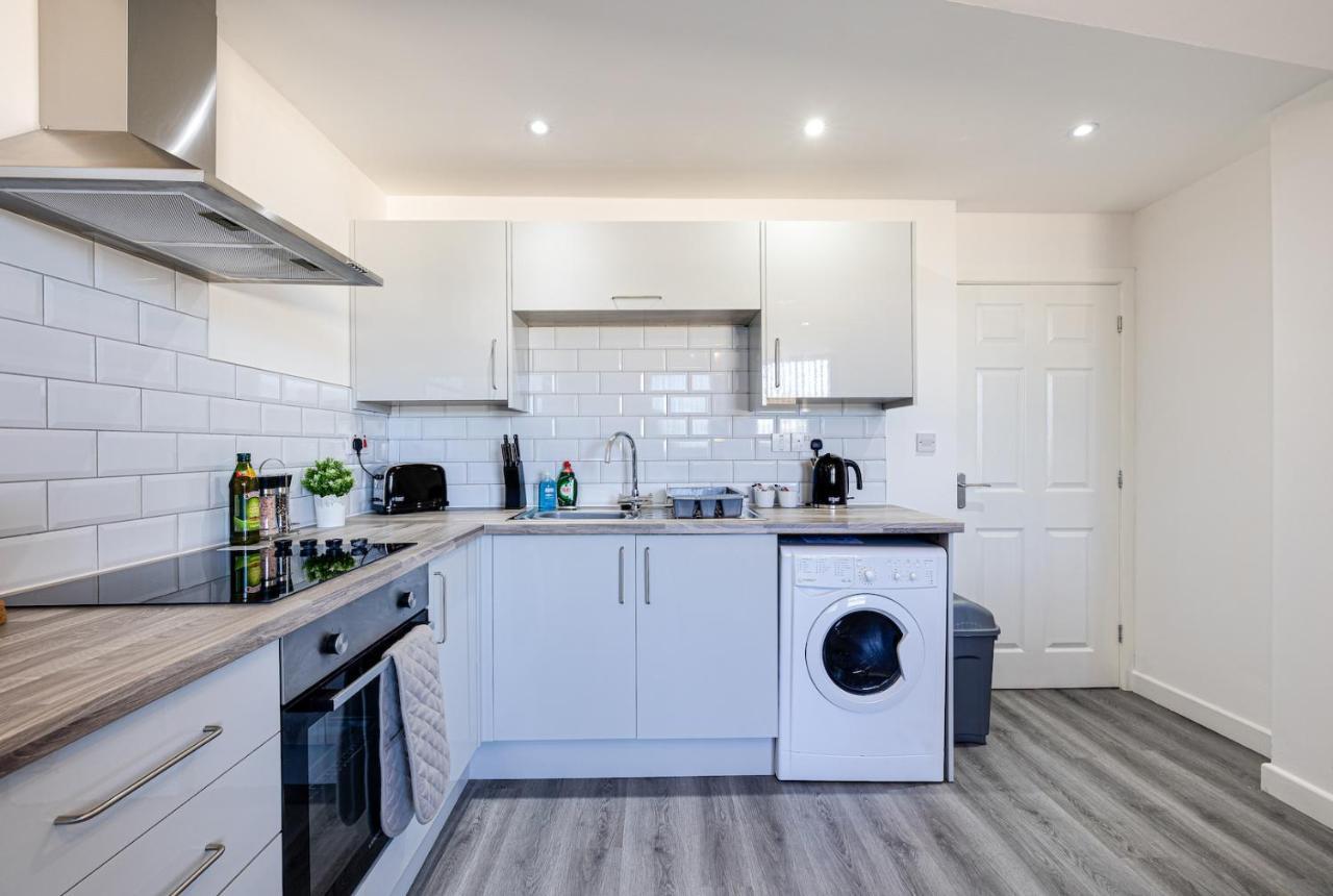 Stunning 1 Bed Apartment In The Heart Of Stockport Buitenkant foto